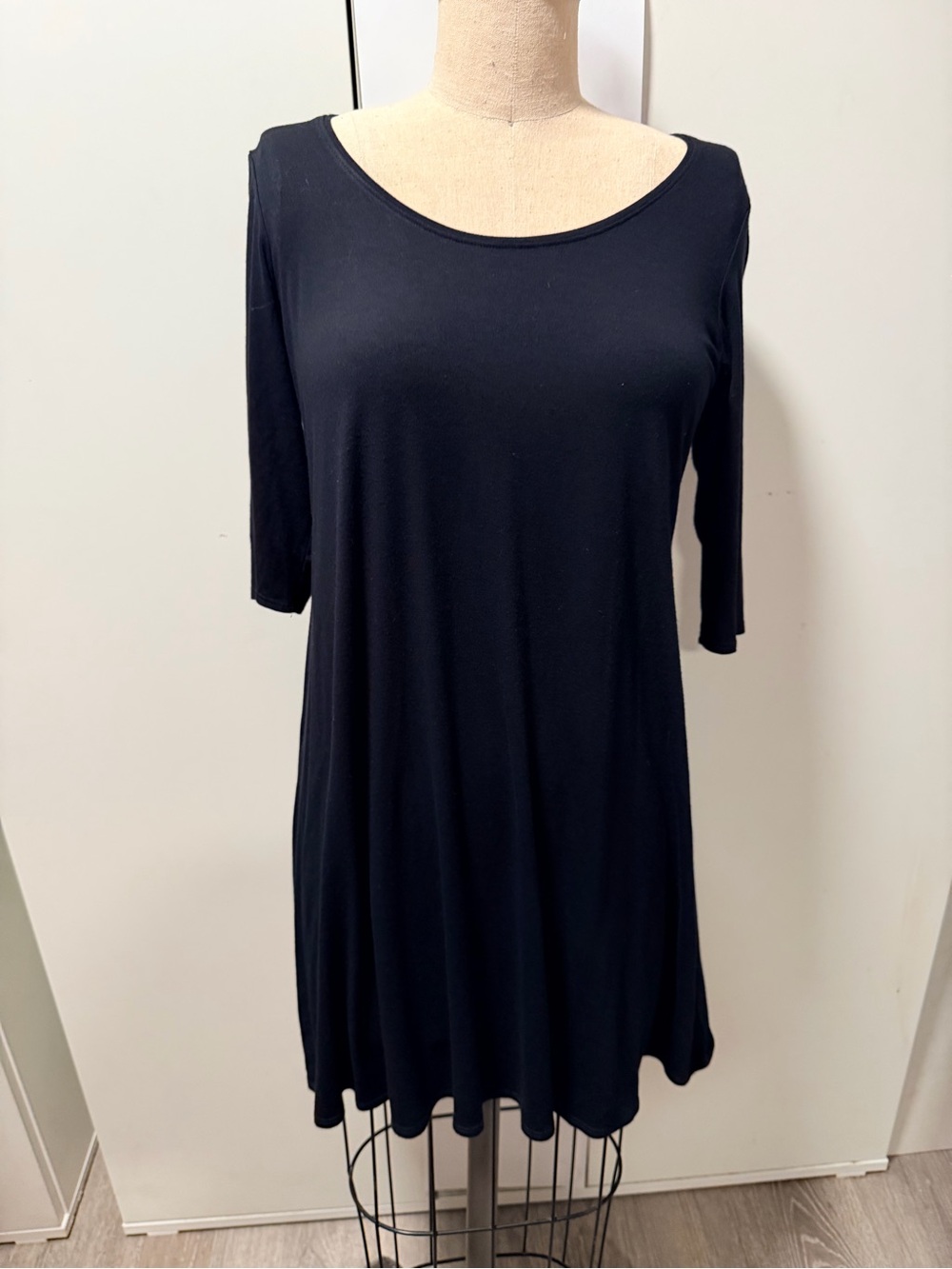 Eileen Fisher Black Scoop Neck Tunic Top